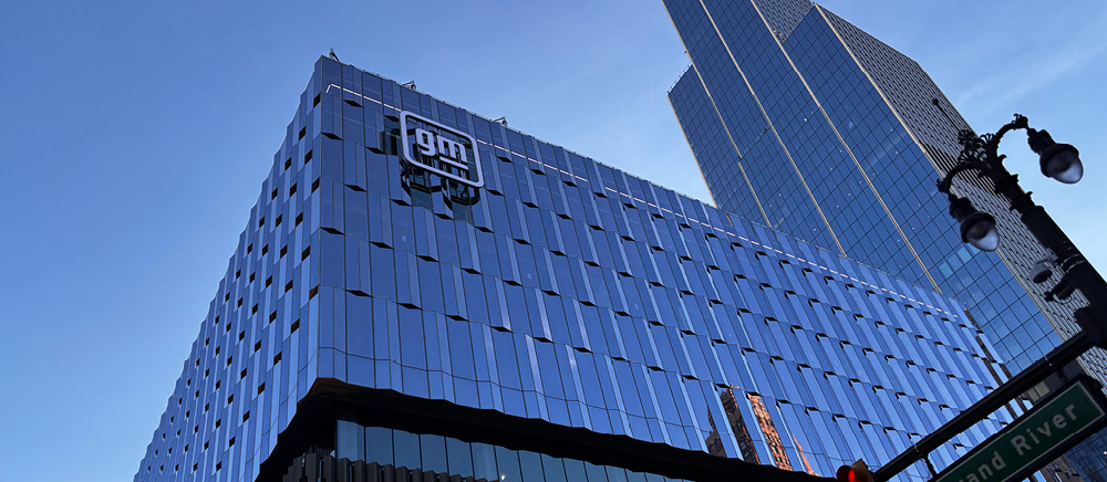 GM moves its global headquarters to Hudson's Detroit