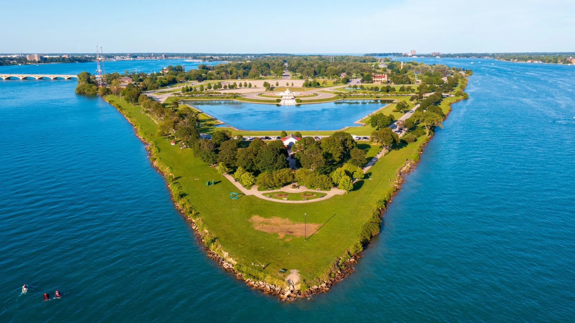 Belle Isle adds a perimeter cycle track and flips part of Central Avenue before Memorial Day