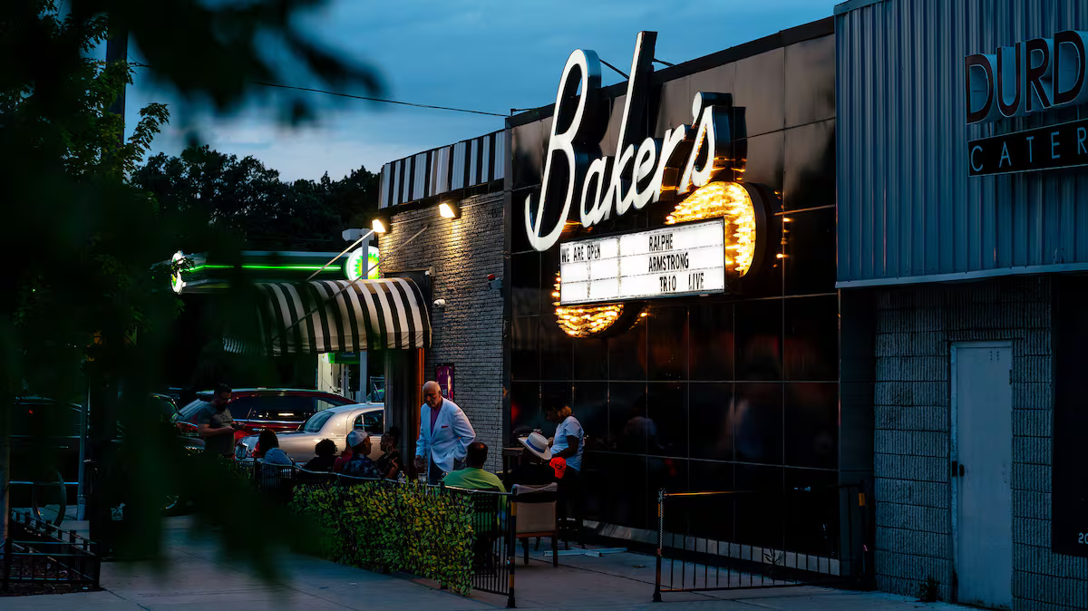 Baker's Keyboard Lounge closes for renovations, plans June return under new management