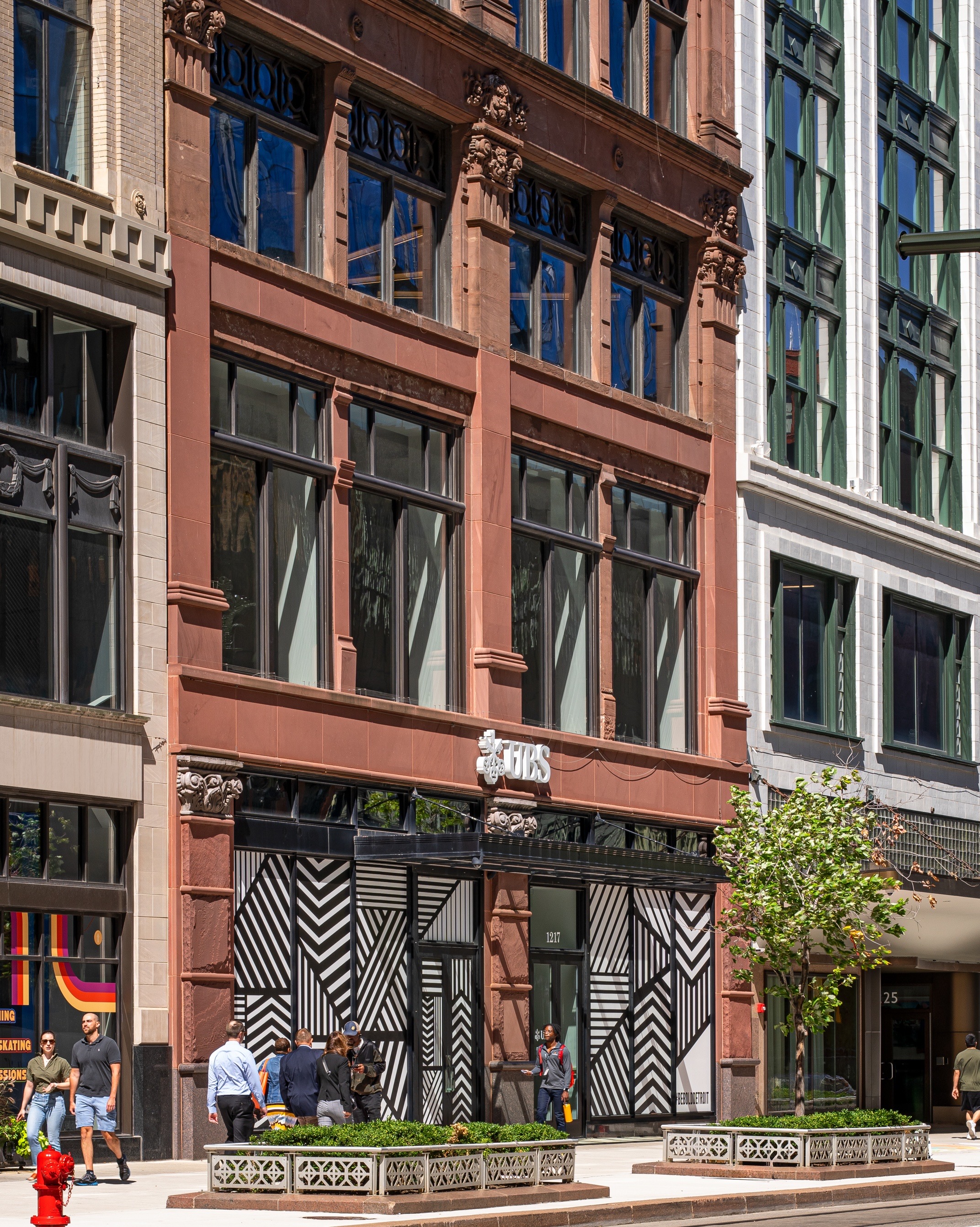 Six PGA Tour stars will hit golf balls off a Downtown Detroit rooftop on July 28